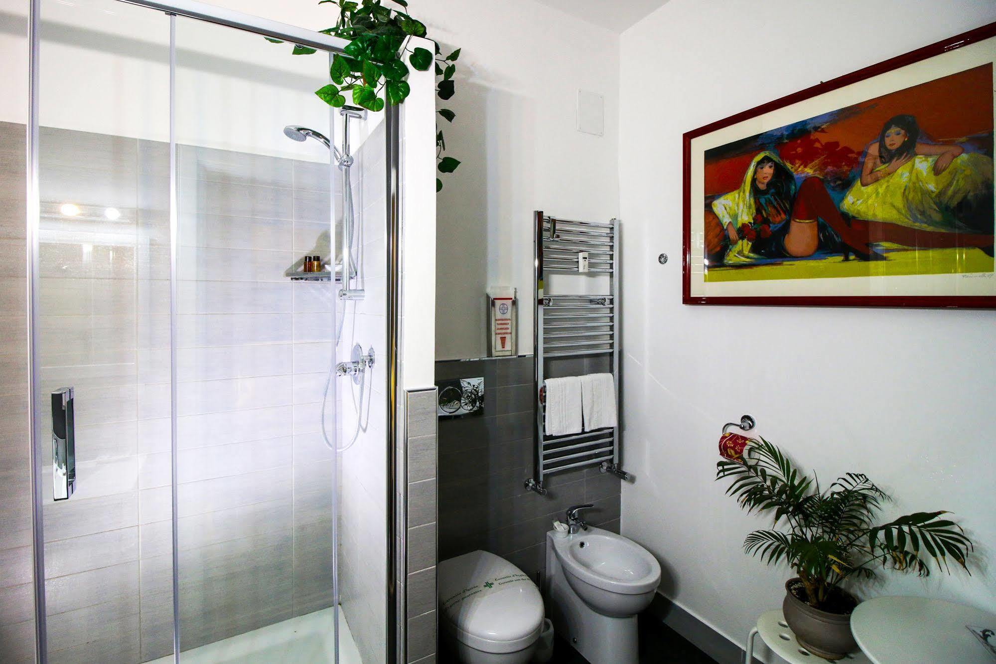 Caroline Rooms Рим Экстерьер фото